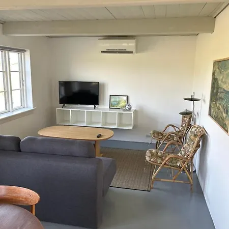 Det Gule Palæ Feriehus *